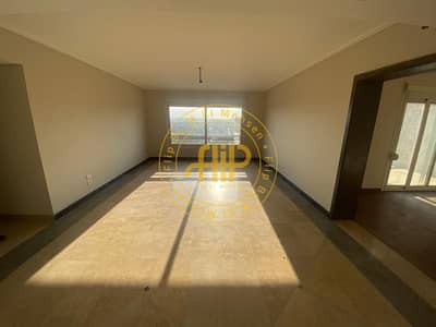 3 Bedroom Penthouse for Sale in 6th of October, Giza - IMG-20250225-WA0024. jpg