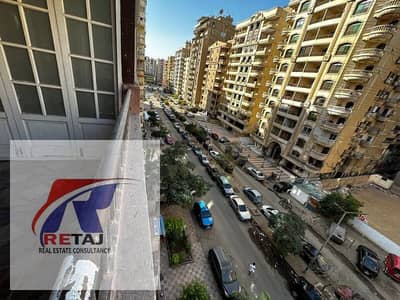 3 Bedroom Flat for Sale in Nasr City, Cairo - 1 (3). jpg