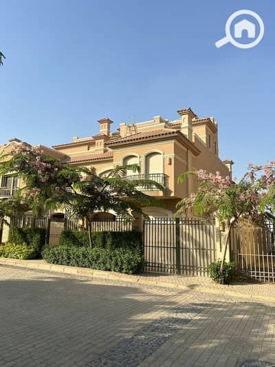 4 Bedroom Villa for Sale in Shorouk City, Cairo - 464690211_4803365739888793_596871967284801437_n. jpg