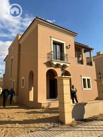 4 Bedroom Twin House for Sale in New Cairo, Cairo - 480628636_122215801202192539_8315947031806687089_n. jpg