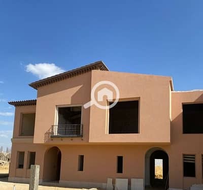 5 Bedroom Townhouse for Sale in Sheikh Zayed, Giza - WhatsApp Image 2025-01-26 at 15.12. 03_b3f9f31e. jpg