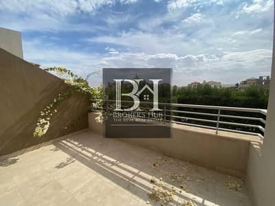 6 Bedroom Villa for Sale in 6th of October, Giza - 225347af-ef7d-42a5-beff-1511c2c30f61. jpg