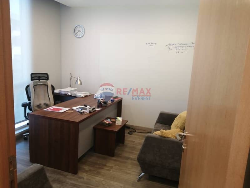 Prime location Office In Capital Business Park - Sheikh Zayed – další