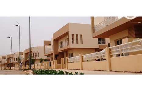 4 Bedroom Townhouse for Sale in 6th of October, Giza - 518512-4. jpg