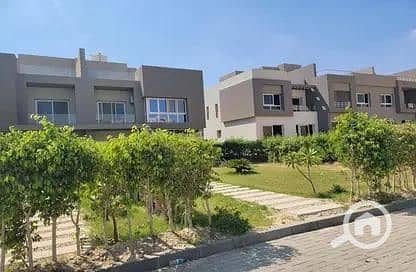 4 Bedroom Townhouse for Sale in Sheikh Zayed, Giza - WhatsApp Image 2025-02-27 at 1.18. 54 PM (2). jpeg