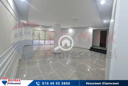 3 Bedroom Apartment for Rent in San Stefano, Alexandria - 1. jpg