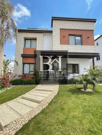 4 Bedroom Villa for Sale in New Cairo, Cairo - 8766e509-bb59-4bdf-abfb-4e608f507fa0. jpg