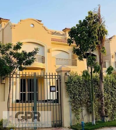 4 Bedroom Townhouse for Sale in New Capital City, Cairo - Villa for sale, immediate delivery, in La Vista City Compound, on the Middle Ring Road, Direct