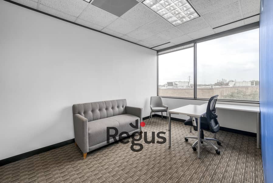 7 Regus Wilcrest (3657) Houston USA Office - 2500 Wilcrest Drive. jpg