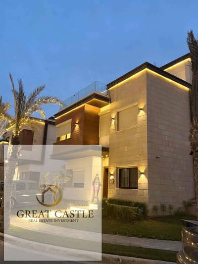 6 Bedroom Villa for Sale in New Cairo, Cairo - 1da099f9-2c5d-403c-bc11-fcbf14017dcc. jpg