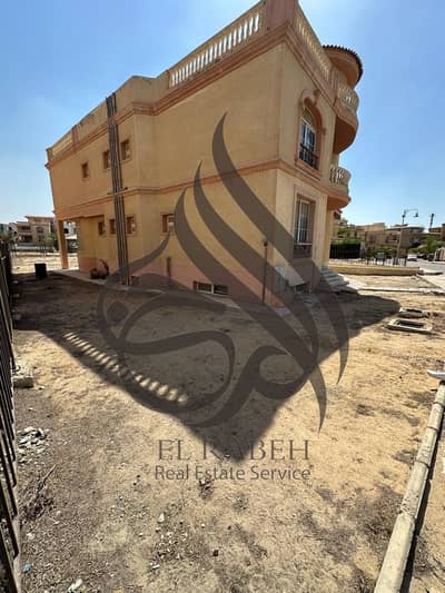 6 Bedroom Villa for Sale in New Cairo, Cairo - IMG-20250304-WA0138. jpg