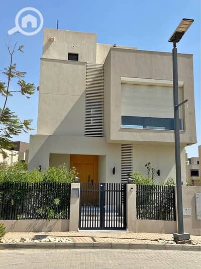 7 Bedroom Villa for Sale in 6th of October, Giza - 473211375_997045438924729_1888372694715026928_n. jpg