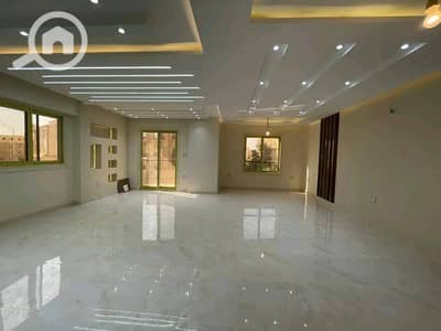 3 Bedroom Flat for Sale in Nasr City, Cairo - 1. jpg