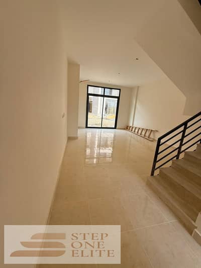 2 Bedroom Duplex for Sale in Mostakbal City, Cairo - 37ca386d-1592-41a5-b186-e1caf345f8b0. jpg