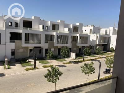 6 Bedroom Townhouse for Sale in 6th of October, Giza - 457098547_2789750744525569_3836191340932485352_n. jpg