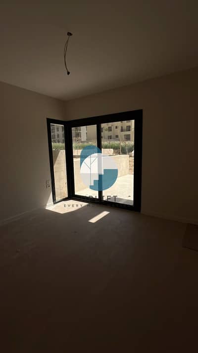 2 Bedroom Flat for Sale in 6th of October, Giza - IMG-20250303-WA0290. jpg