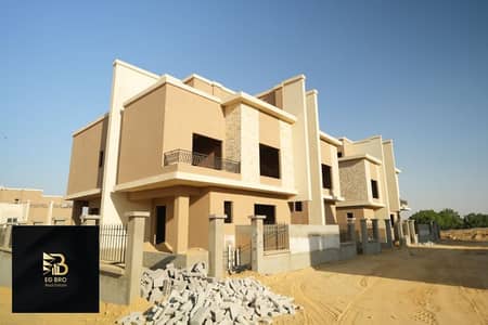 5 Bedroom Twin House for Sale in Sheikh Zayed, Giza - 1. JPG