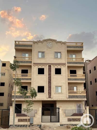 2 Bedroom Flat for Sale in Hadayek October, Giza - 4e4ea74a-e0ab-4864-a306-1da14417a777. jpg