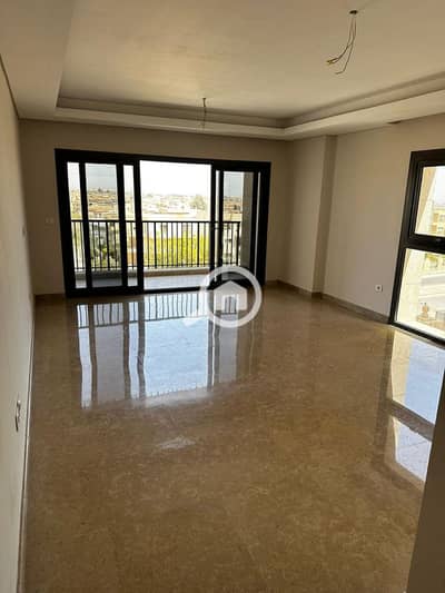 4 Bedroom Hotel Apartment for Sale in Sheikh Zayed, Giza - 459322824_8332084226859339_7646466543867705317_n. jpg