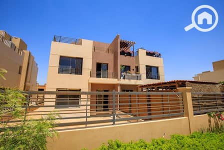 4 Bedroom Villa for Sale in Sheikh Zayed, Giza - WhatsApp Image 2022-06-21 at 10.20. 33 AM. jpeg