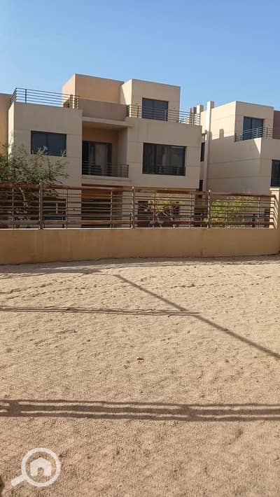 6 Bedroom Villa for Sale in Sheikh Zayed, Giza - FB_IMG_1740498889040. jpg