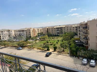 4 Bedroom Flat for Sale in Shorouk City, Cairo - 7397174d-4169-4ae8-b046-fe78874b1252. jpeg