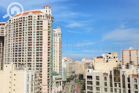فلیٹ 5 غرف نوم للبيع في زيزينيا، الإسكندرية - 1. jpg