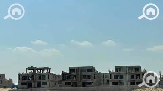 3 Bedroom Penthouse for Sale in Sheikh Zayed, Giza - 8d926542-b3e1-4949-a323-6f6a6dacafd7. jpg