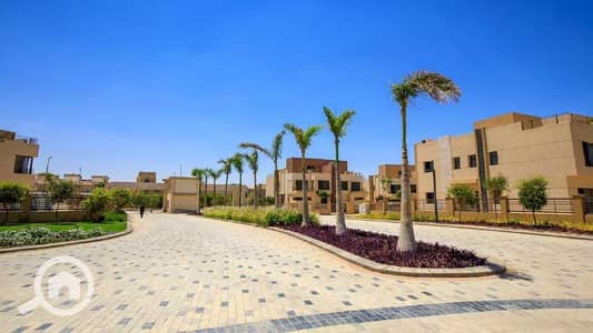 5 Bedroom Villa for Sale in Sheikh Zayed, Giza - 2-2. jpg