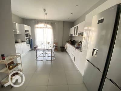 4 Bedroom Townhouse for Sale in New Cairo, Cairo - WhatsApp Image 2025-02-14 at 17.35. 13_133b4e13. jpg