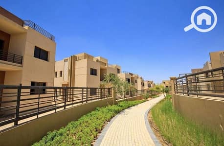 4 Bedroom Flat for Sale in Sheikh Zayed, Giza - 461306250_376764222170537_8712011918335639608_n. jpg