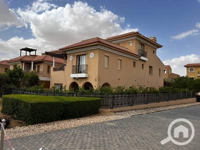 4 Bedroom Villa for Sale in New Cairo, Cairo - c246aa8e-2d9b-46cc-a2a1-2970e60fae94. jpeg