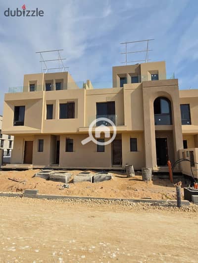 5 Bedroom Twin House for Sale in Sheikh Zayed, Giza - 9b5387ce-3239-43bb-9c13-edf1ff45a82c (1). jpg