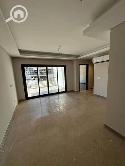 3 Bedroom Flat for Sale in Sheikh Zayed, Giza - 474565466_8760555697390011_5361548413729120275_n_600x800. jpg