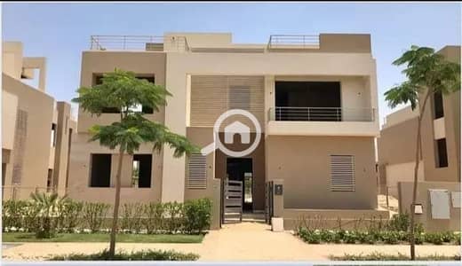 5 Bedroom Villa for Sale in 6th of October, Giza - FB_IMG_1727180517706. jpg