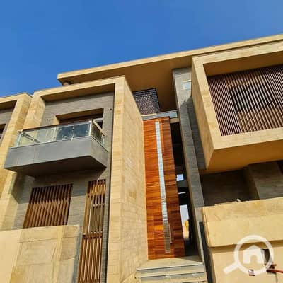 3 Bedroom Villa for Sale in New Cairo, Cairo - 251866509_923119055294505_5435023161665091250_n. jpg