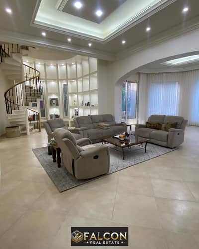 7 Bedroom Villa for Sale in New Cairo, Cairo - 460720304_122177165792116373_5470357795285339188_n. jpg