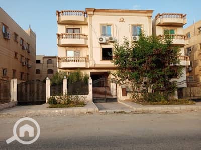 4 Bedroom Duplex for Sale in Sheikh Zayed, Giza - IMG-20250315-WA0028. jpg