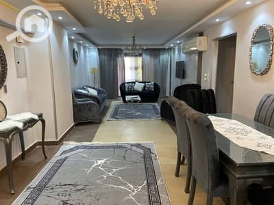 3 Bedroom Flat for Sale in Mohandessin, Giza - WhatsApp Image 2025-03-10 at 9.16. 30 PM (4). jpeg