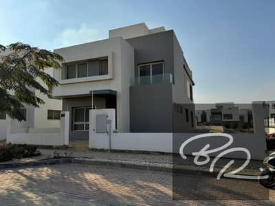 4 Bedroom Villa for Sale in New Cairo, Cairo - 480965590_1705266113682054_6812092212796472915_n. jpg