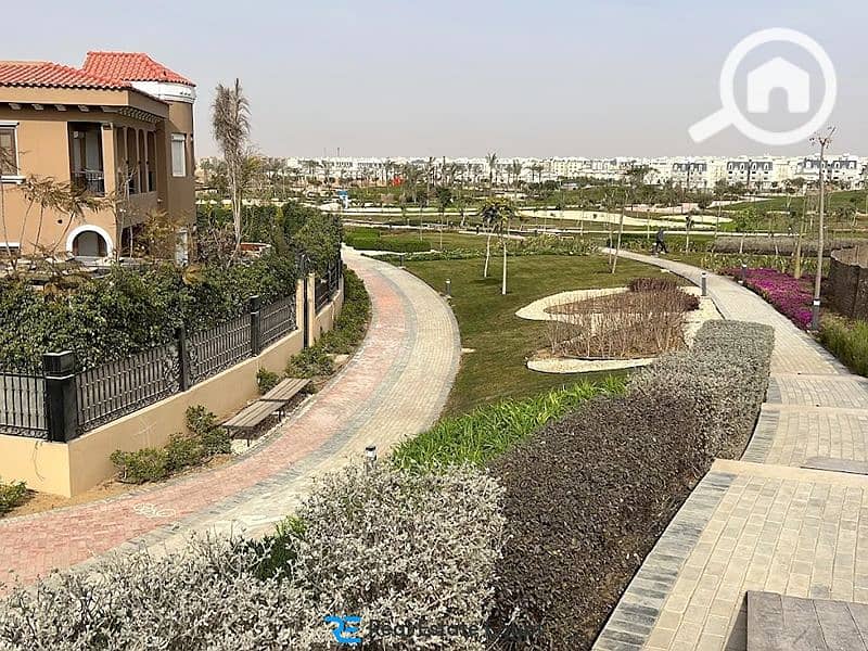 2 120-residential-in-new-cairo-hyde-park-compound-SsS3NrabfC. jpg