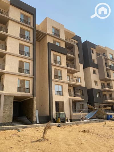 3 Bedroom Flat for Sale in Sheikh Zayed, Giza - WhatsApp Image 2025-03-18 at 10.40. 19 AM (1). jpeg