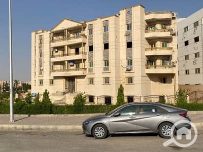 3 Bedroom Duplex for Sale in Shorouk City, Cairo - Duplex 289m in the first district