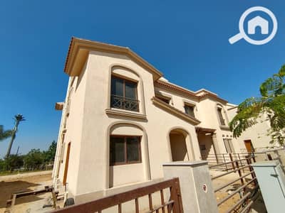 3 Bedroom Villa for Sale in Madinaty, Cairo - e9406ca7-5cbc-446a-bf4a-3c7fba88c7f6. jpeg