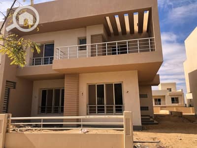 5 Bedroom Twin House for Sale in 6th of October, Giza - For sale, a twin house villa, 298 m, in Grand Heights Compound, with finishing, 6th of October delivery