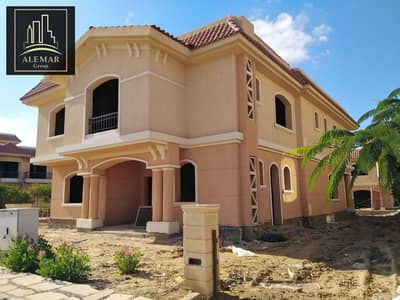 5 Bedroom Villa for Sale in Madinaty, Cairo - 6f48c6ce-8332-4d80-bb8c-a003f49ed535. jpg