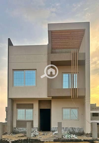 4 Bedroom Villa for Sale in Sheikh Zayed, Giza - 482021293_2063690354134300_5834355717243216277_n. jpg