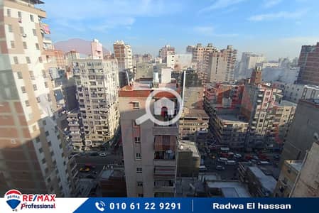 3 Bedroom Flat for Sale in Sidi Beshr, Alexandria - IMG-20250319-WA0031. jpg