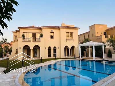 5 Bedroom Villa for Sale in New Cairo, Cairo - 470464036_1355591278938709_7190262730610446890_n. jpg