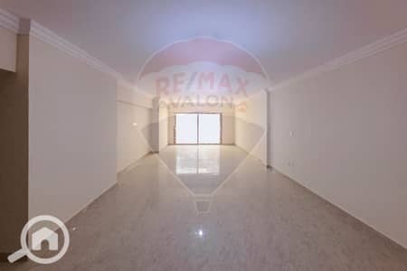 3 Bedroom Apartment for Rent in Smoha, Alexandria - 1. jpg